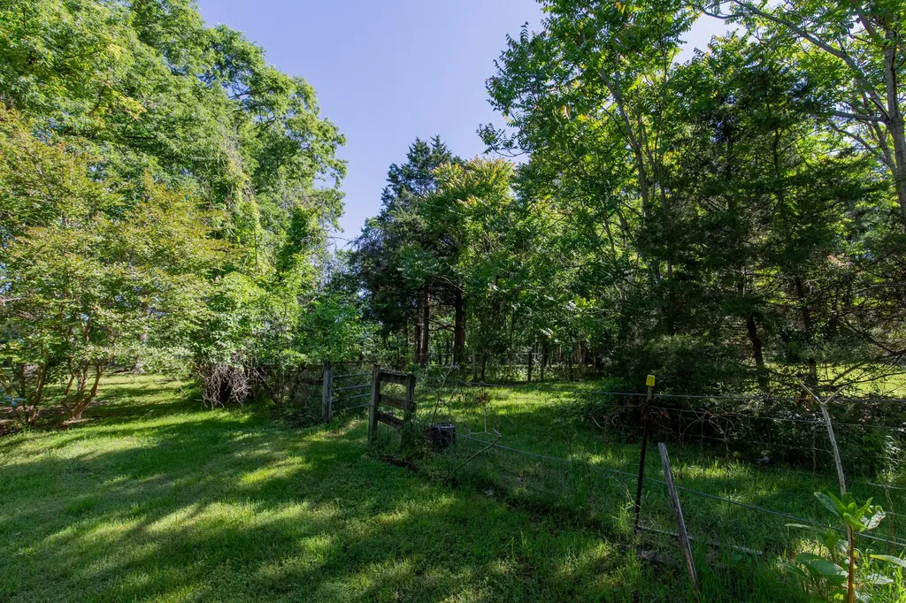 1591 Brinkley Branch Road Hendersonville TN 37075