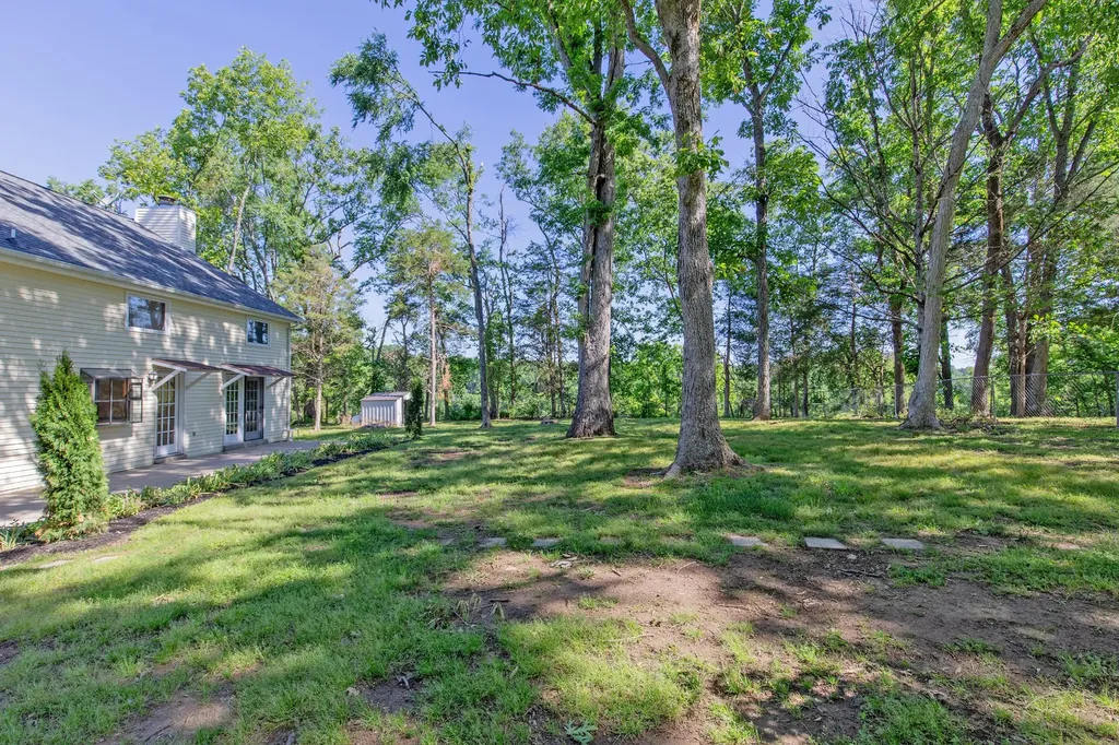 1591 Brinkley Branch Road Hendersonville TN 37075