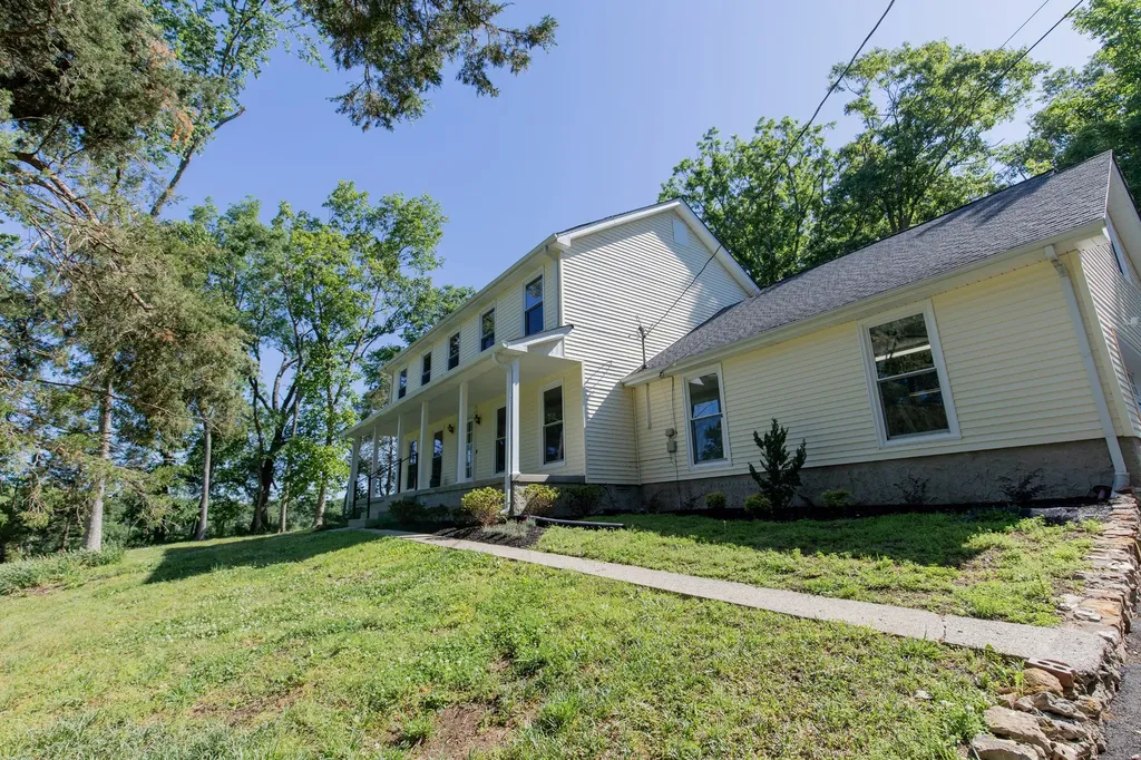 1591 Brinkley Branch Road Hendersonville TN 37075