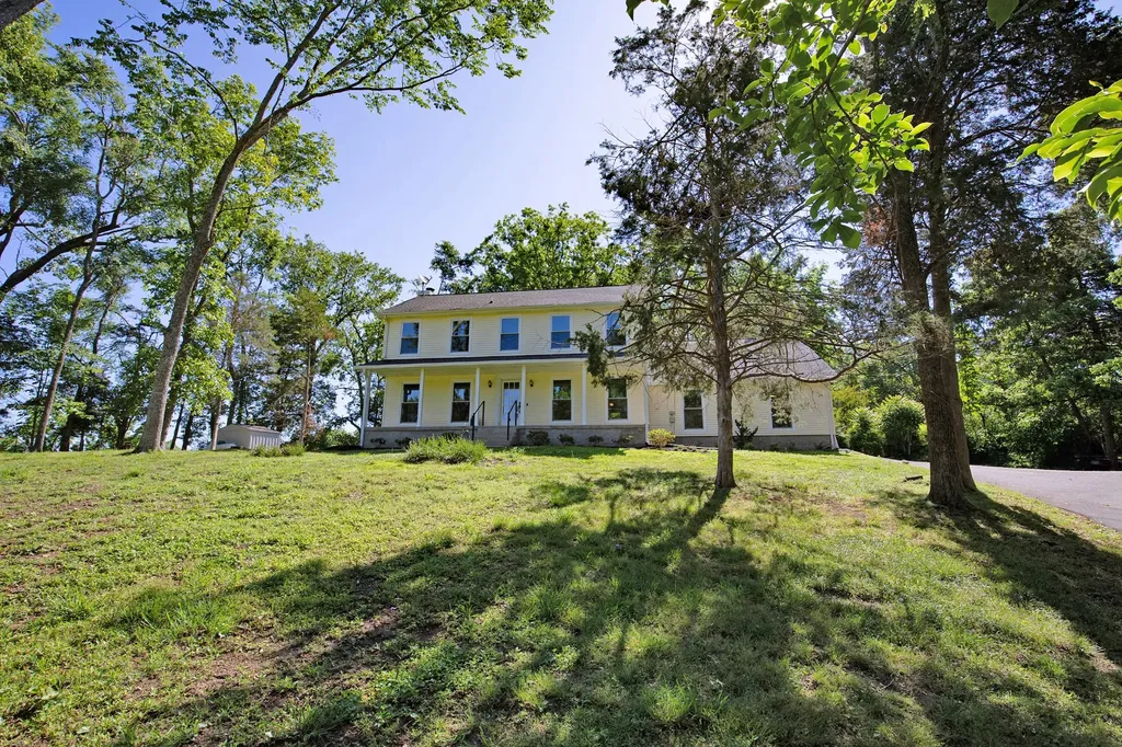 1591 Brinkley Branch Road Hendersonville TN 37075
