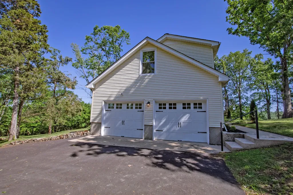 1591 Brinkley Branch Road Hendersonville TN 37075