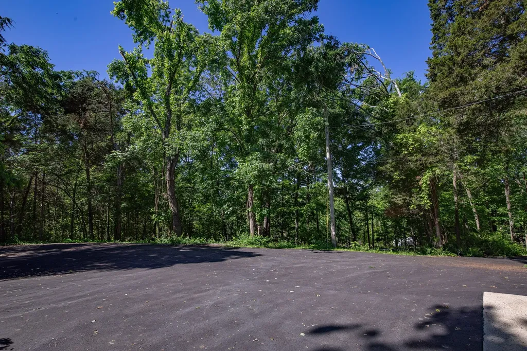 1591 Brinkley Branch Road Hendersonville TN 37075