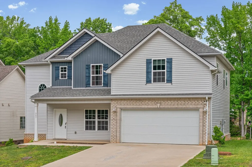 367 Barry Drive Clarksville TN 37040