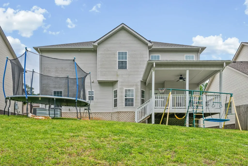367 Barry Drive Clarksville TN 37040