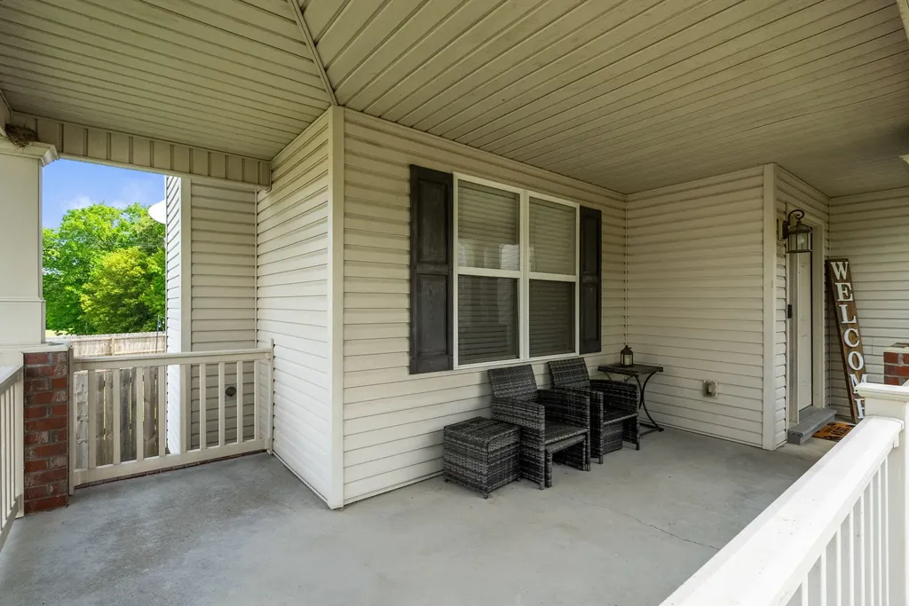 304 W Winterberry Trail White House TN 37188