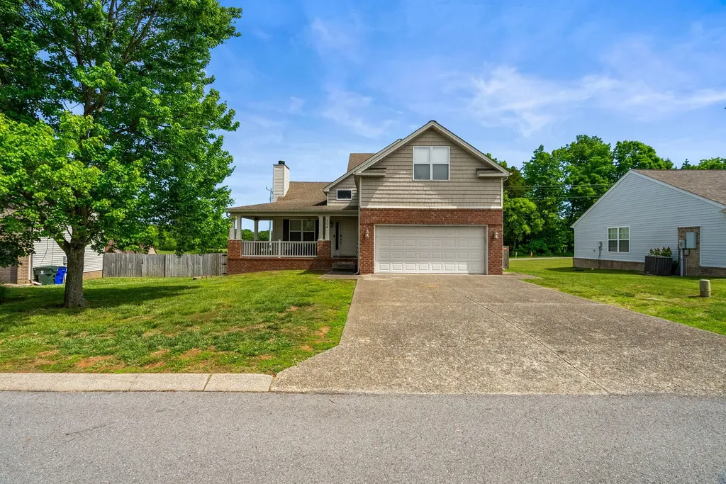 304 W Winterberry Trail White House TN 37188