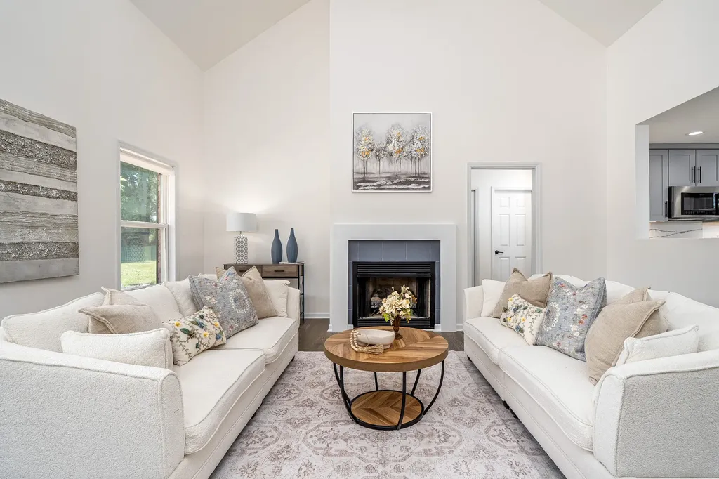 1412 Iron Bridge Road Columbia TN 38401