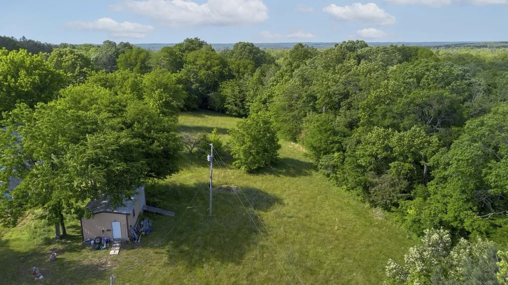 391 Gunson Ridge Road Cumberland City TN 37050