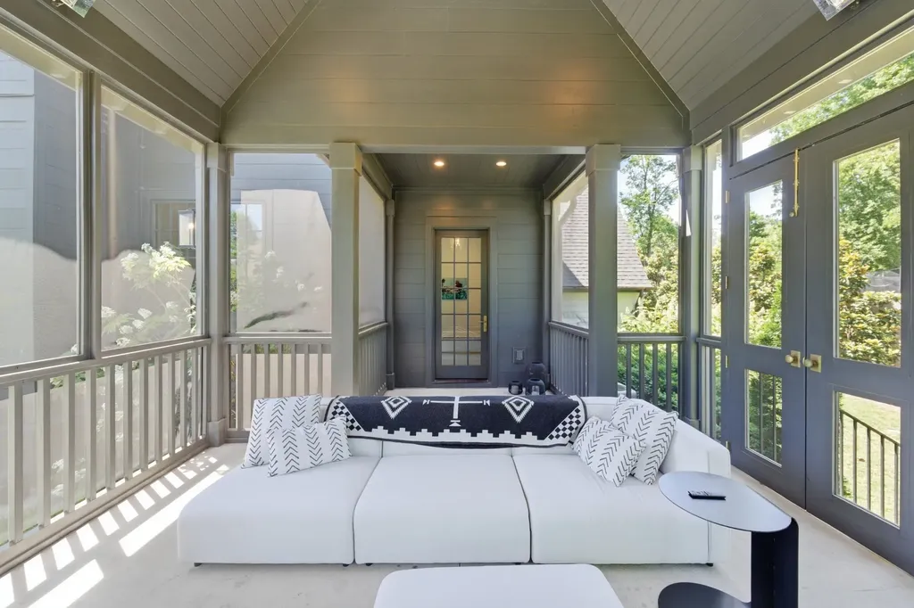 1138 Brookmeade Drive Nashville TN 37204