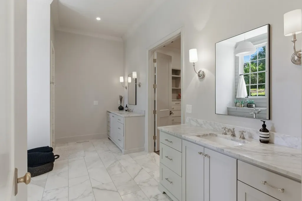 1138 Brookmeade Drive Nashville TN 37204