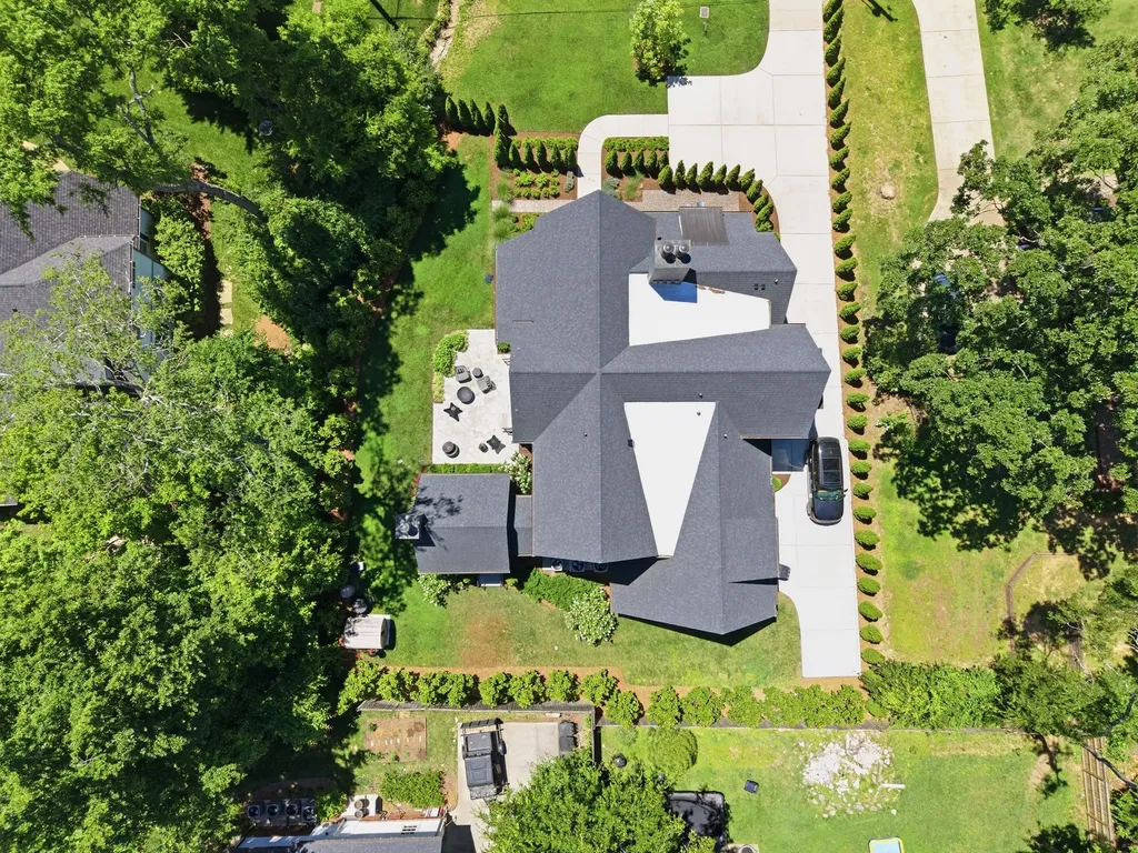 1138 Brookmeade Drive Nashville TN 37204