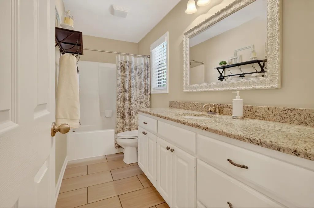 202 Beacon Street Gallatin TN 37066