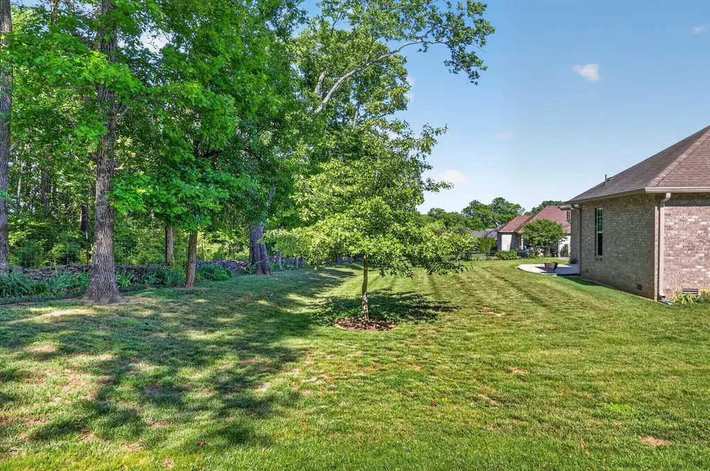 202 Beacon Street Gallatin TN 37066