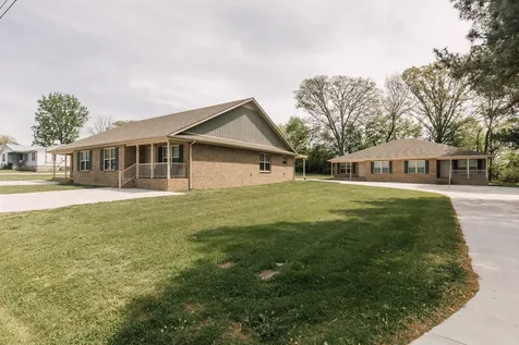 282 Hunt Street Manchester TN 37355