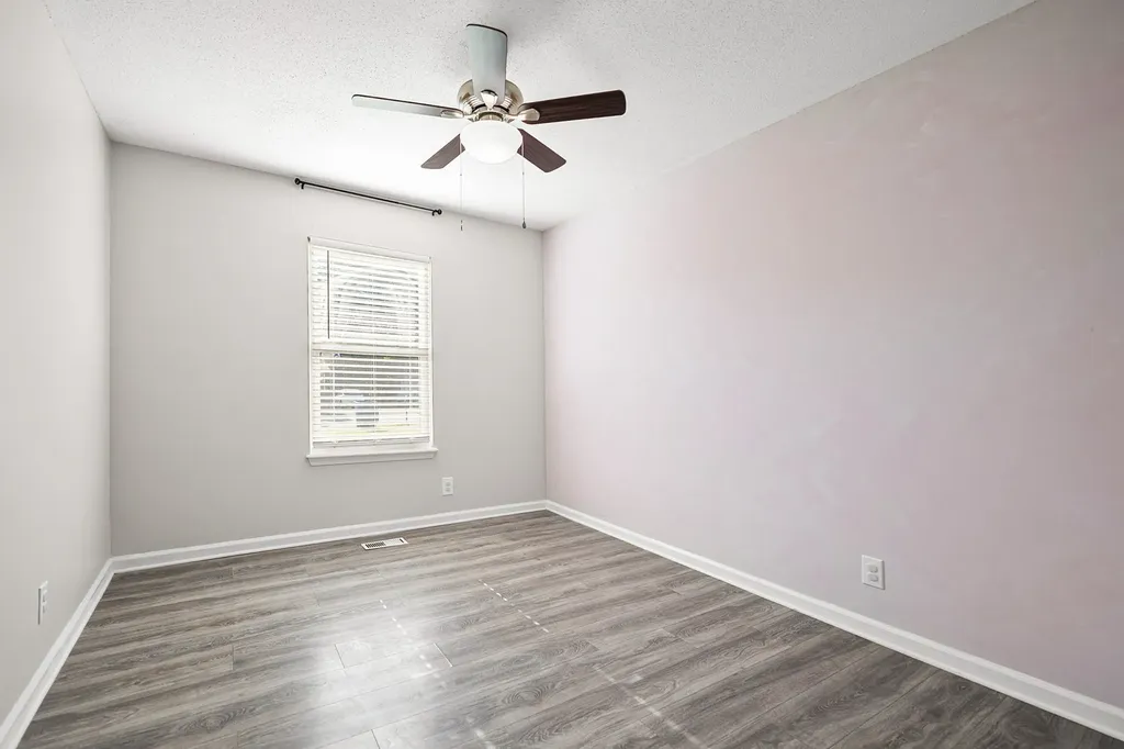 414 Donna Drive Clarksville TN 37042