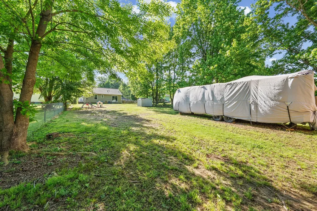 414 Donna Drive Clarksville TN 37042