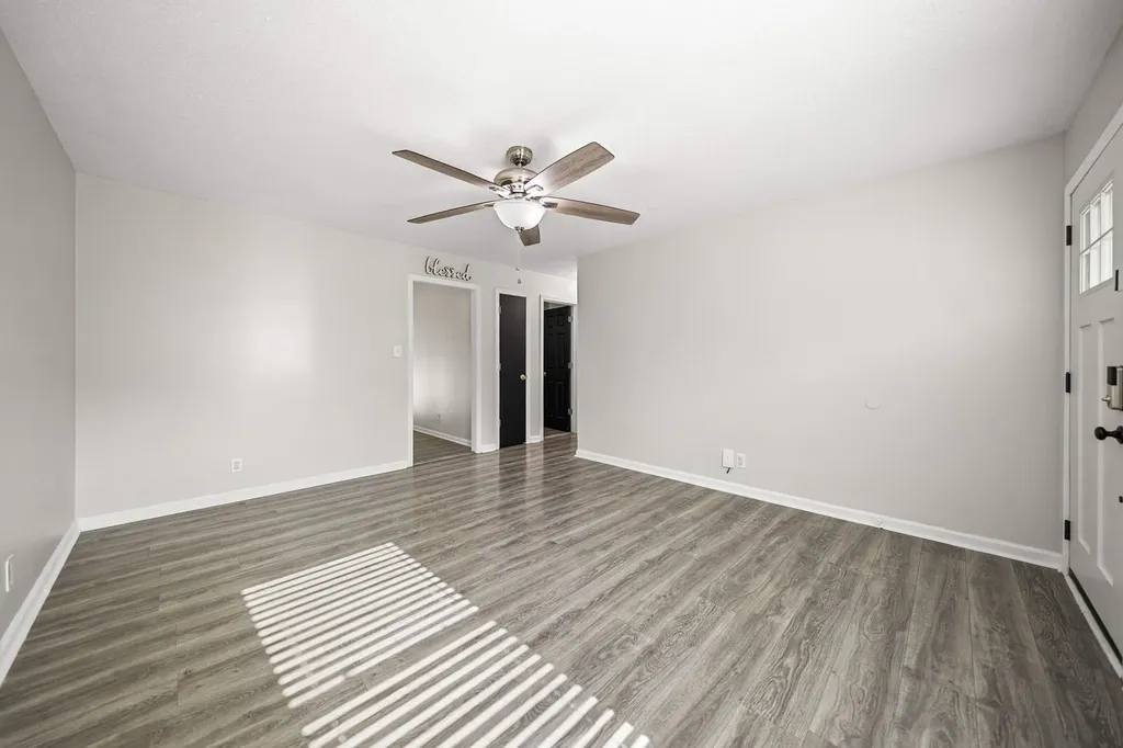 414 Donna Drive Clarksville TN 37042