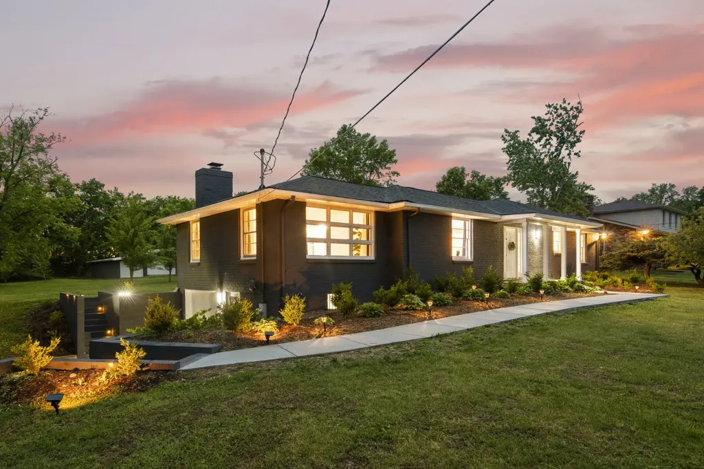 1175 Old Hickory Boulevard Nashville TN 37207
