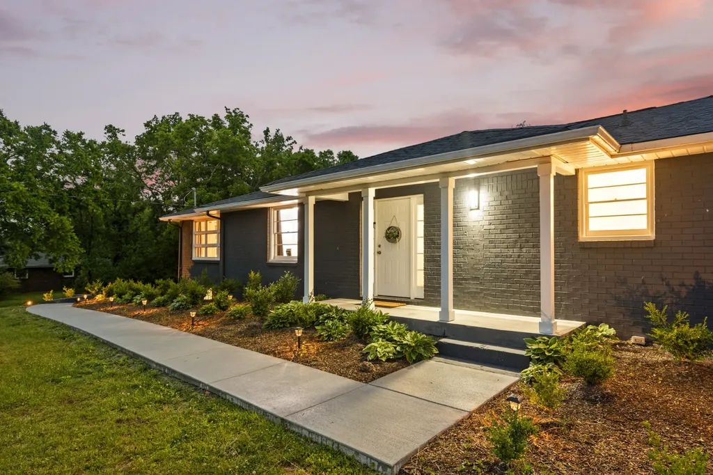 1175 Old Hickory Boulevard Nashville TN 37207