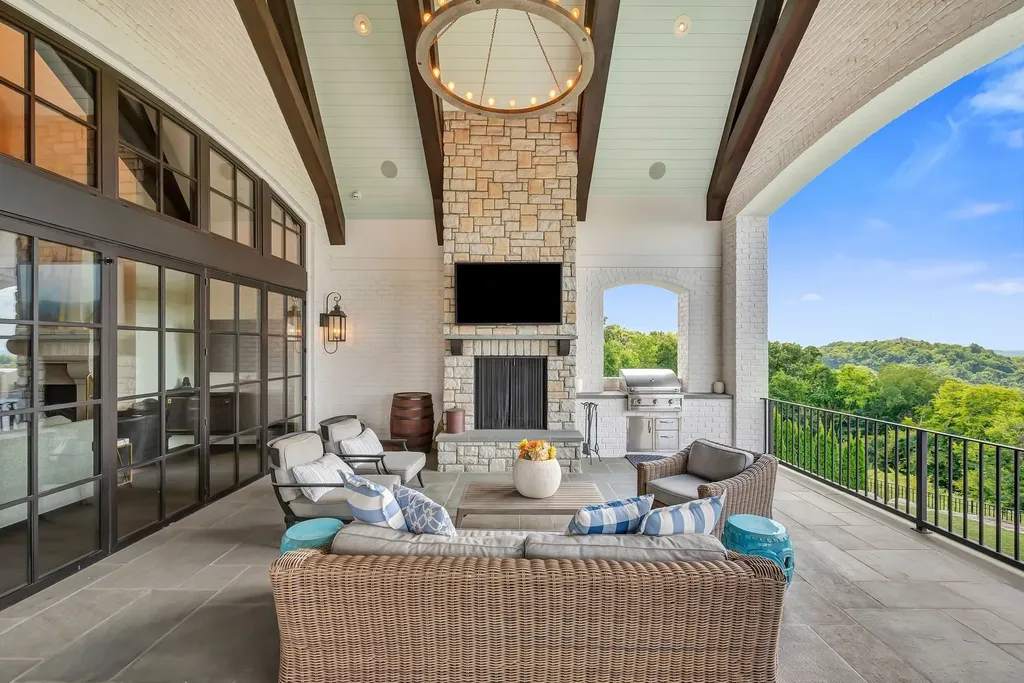 467 Canterbury Rise Franklin TN 37067