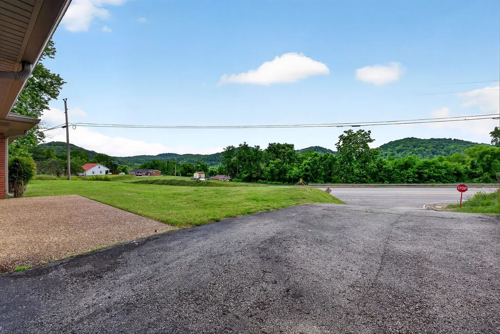 140 Short Street Liberty TN 37095