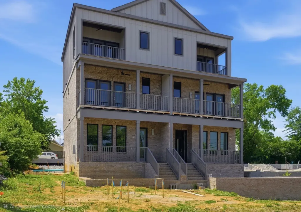1827 3rd Ave, N Nashville TN 37208