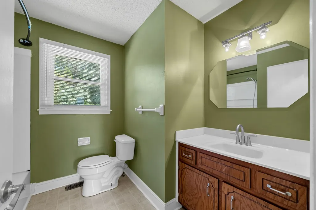 809 Pollard Road Clarksville TN 37042