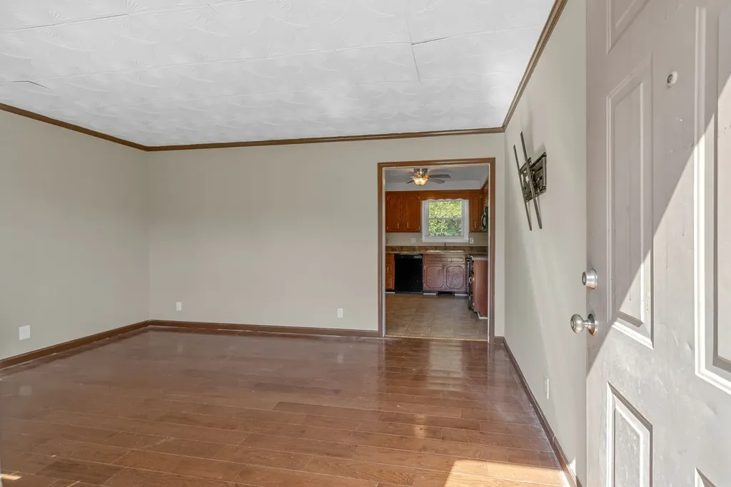 809 Pollard Road Clarksville TN 37042