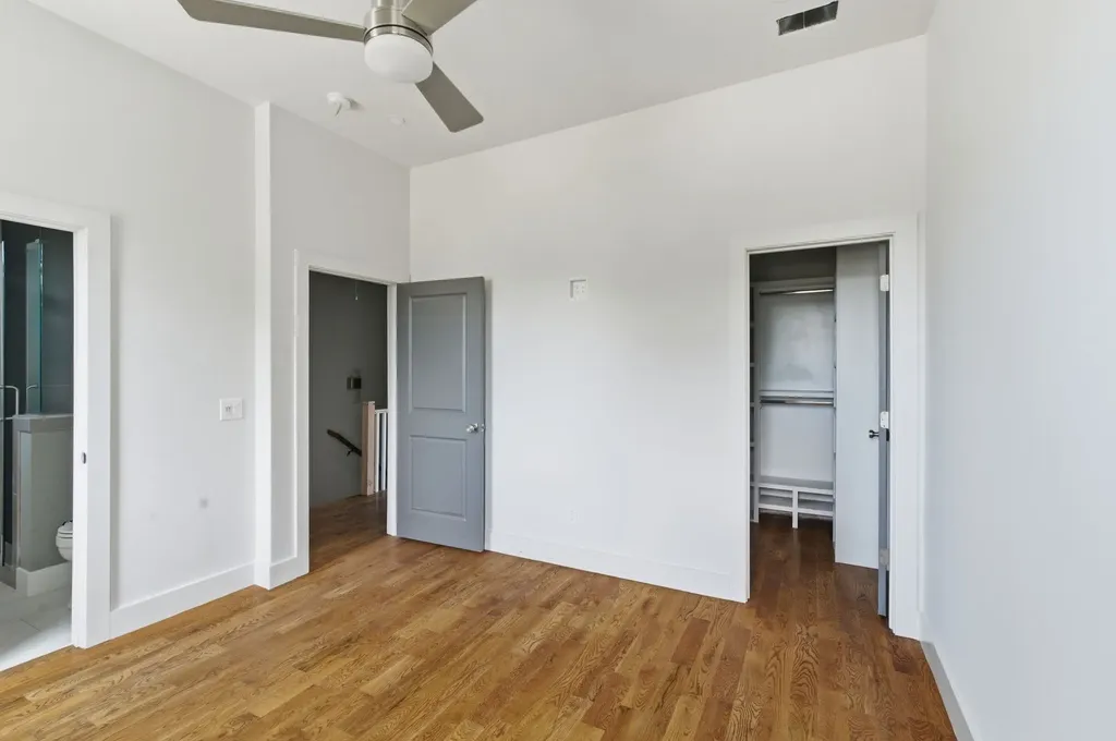 1825 3rd Ave, N Nashville TN 37208