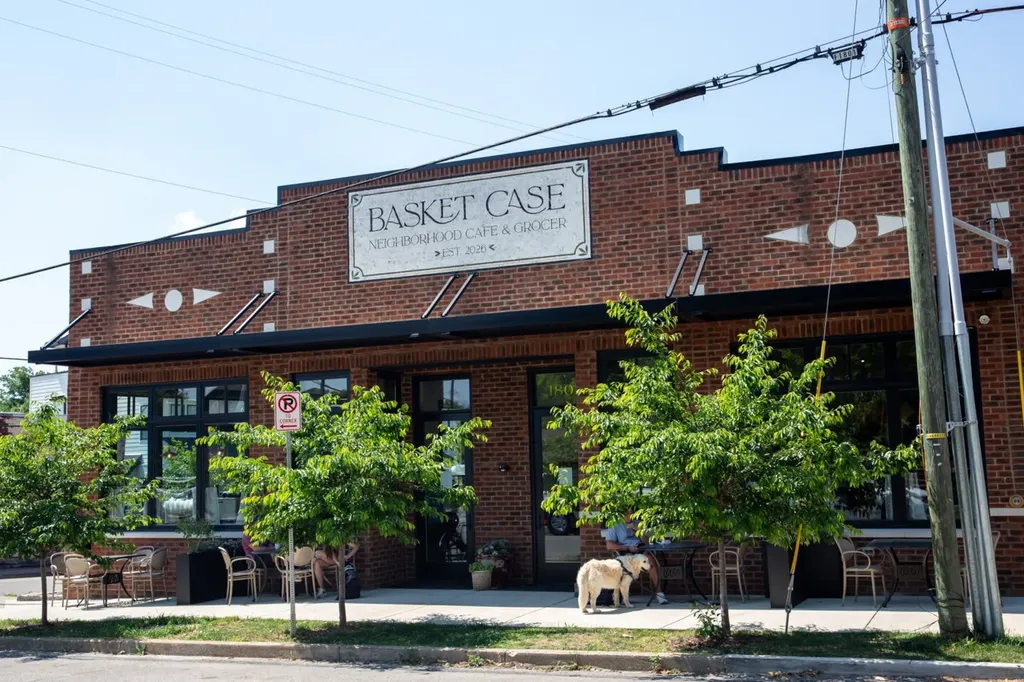 1825 3rd Ave, N Nashville TN 37208