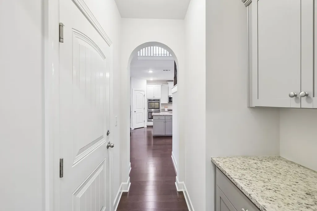 1237 Cressy Lane Brentwood TN 37027