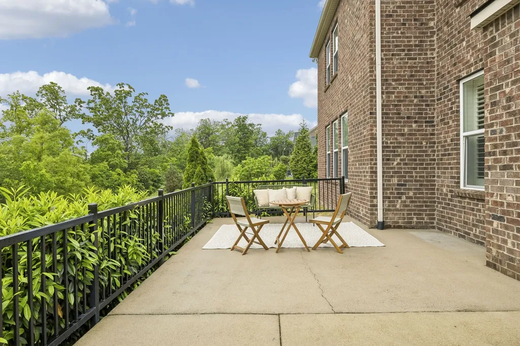 1237 Cressy Lane Brentwood TN 37027