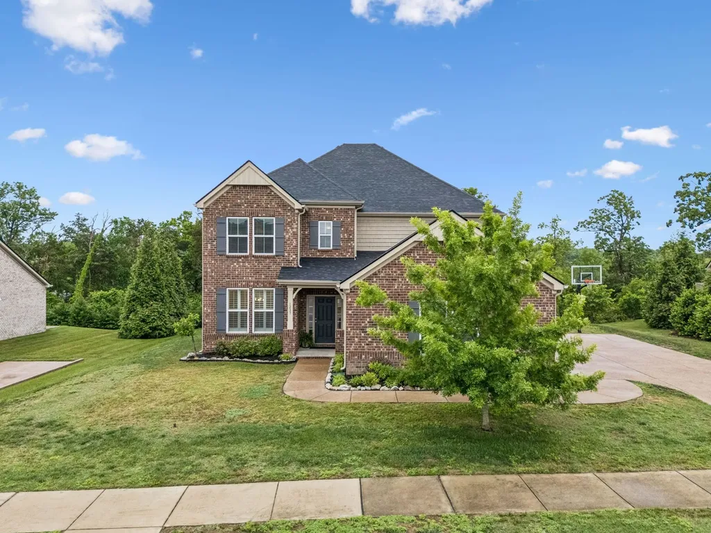 1237 Cressy Lane Brentwood TN 37027