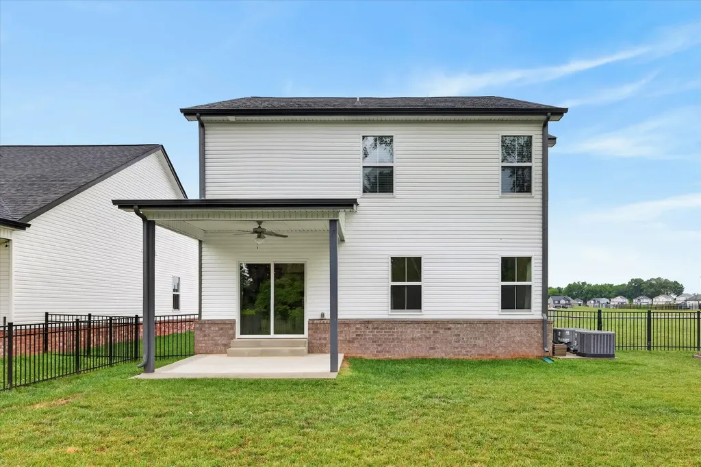 1437 Citadel Drive Clarksville TN 37042