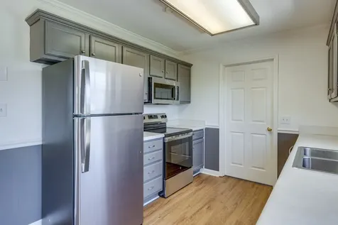 2109 Hollandale Circle Columbia TN 38401