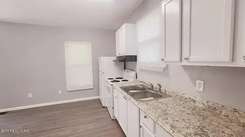 2102 Adams Avenue Knoxville TN 37917