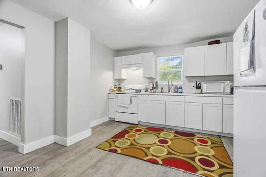 3807 Hampton Avenue Knoxville TN 37914