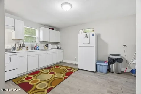 3807 Hampton Avenue Knoxville TN 37914