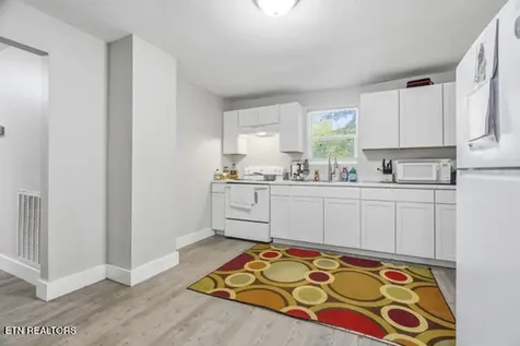 3807 Hampton Avenue Knoxville TN 37914