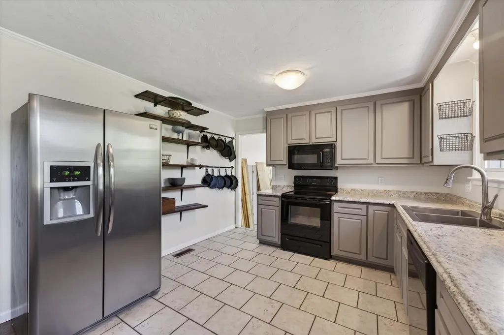 2706 W Copeland Court Clarksville TN 37042