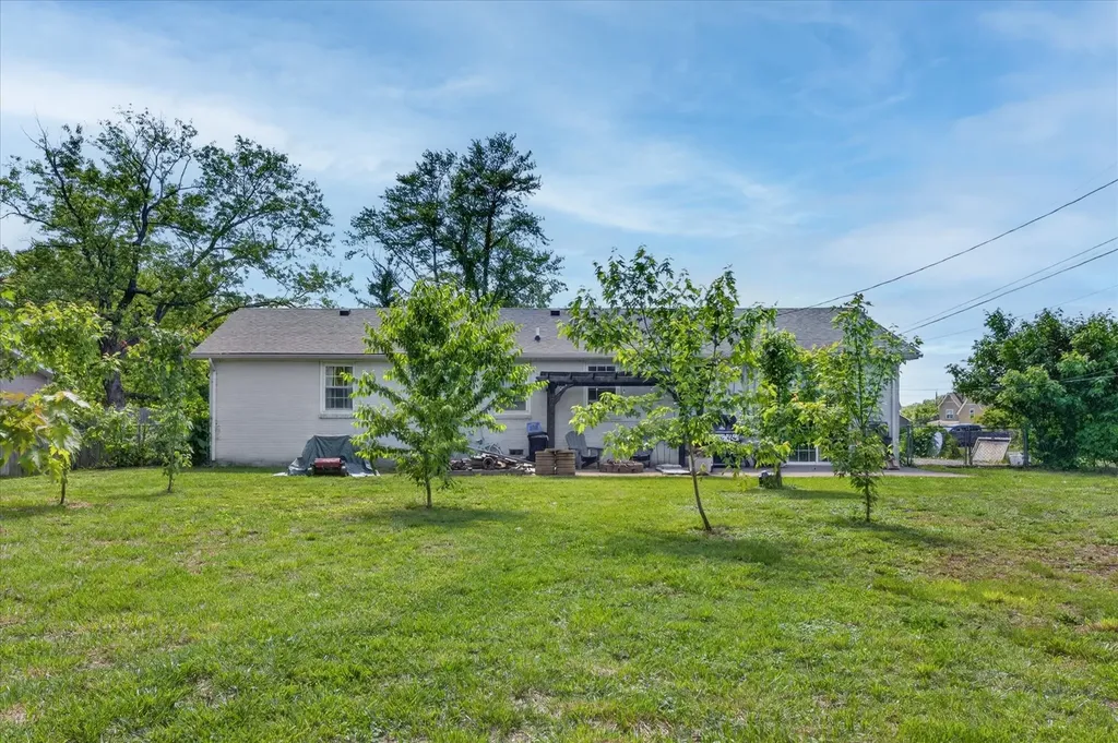 2706 W Copeland Court Clarksville TN 37042