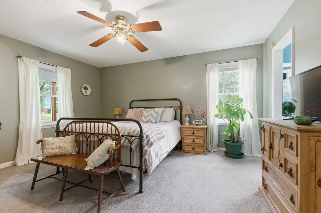 5159 Reeder School Road Greenbrier TN 37073