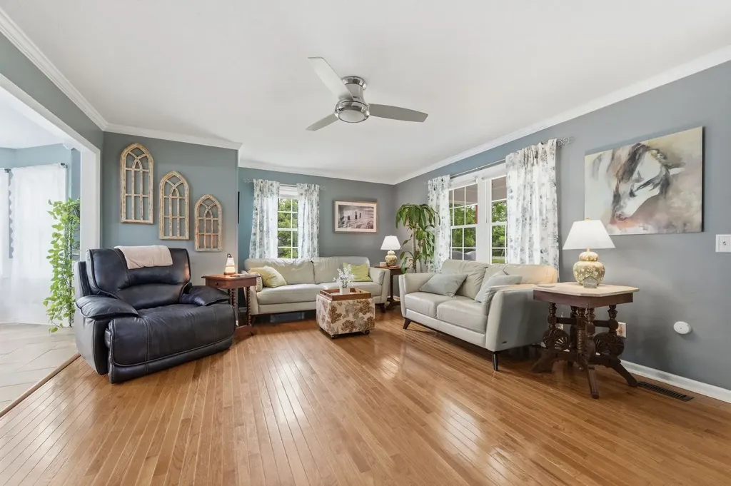5159 Reeder School Road Greenbrier TN 37073