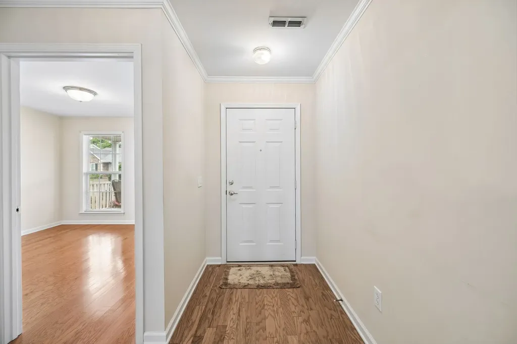 633 Forest Glen Circle Murfreesboro TN 37128