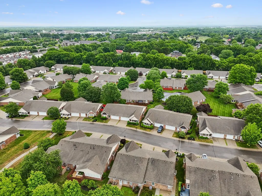 633 Forest Glen Circle Murfreesboro TN 37128