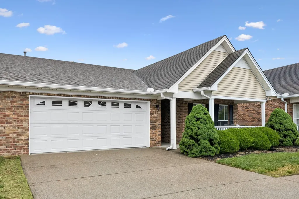 633 Forest Glen Circle Murfreesboro TN 37128