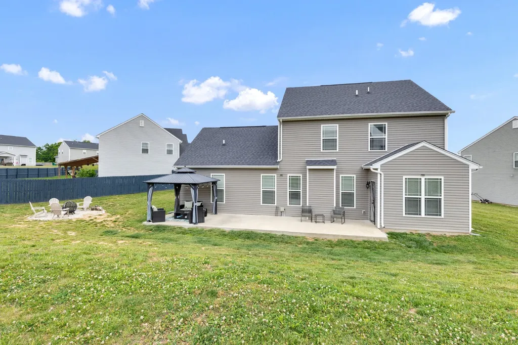 203 Waltons Way Spring Hill TN 37174