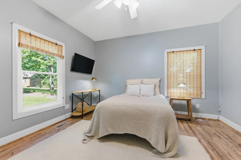 2845 Hillcrest Drive Centerville TN 37033