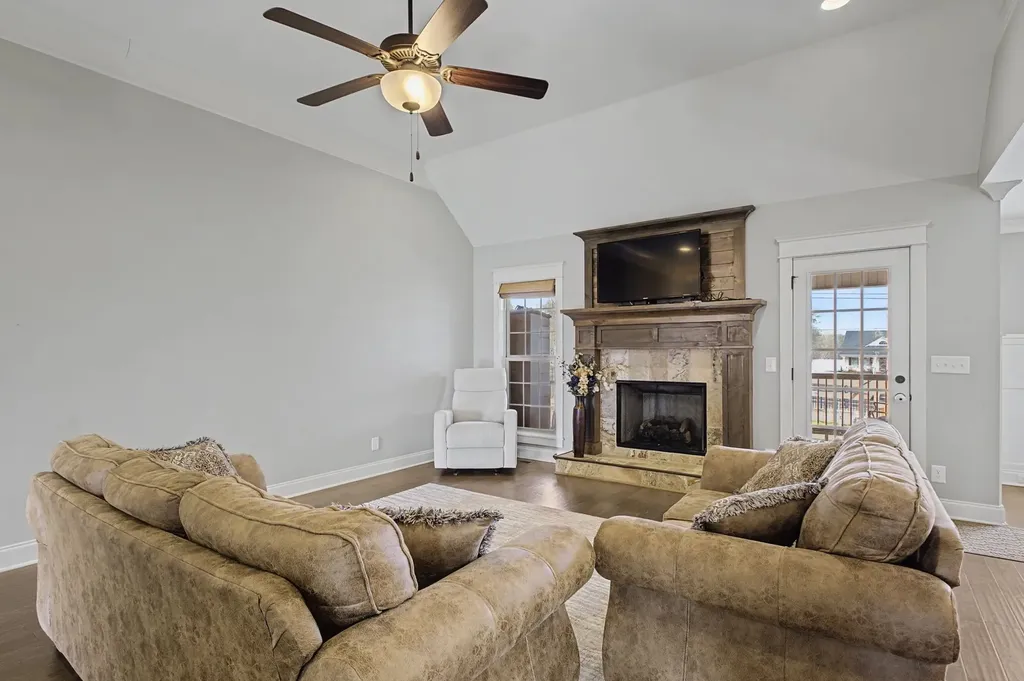177 Pima Trail Lebanon TN 37087