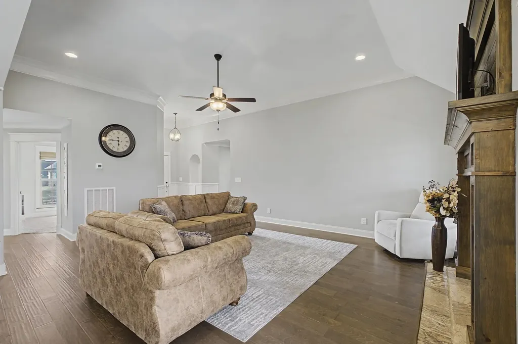 177 Pima Trail Lebanon TN 37087